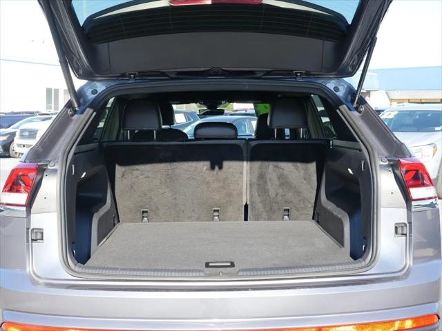 2024 Volkswagen Atlas Cross Sport 2.0T SE