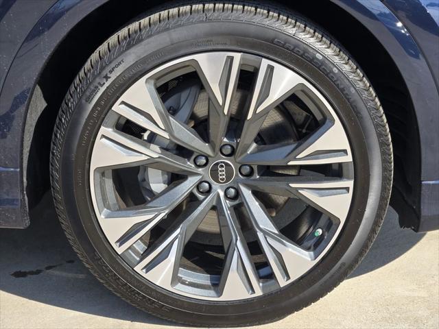 2026 Audi Q8 Premium Plus 55 TFSI quattro Tiptronic