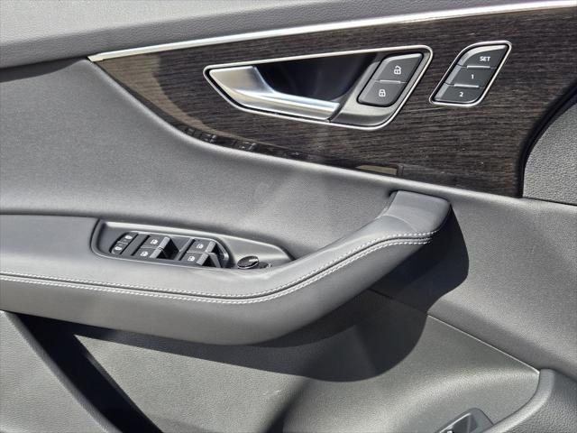 2026 Audi Q8 Premium Plus 55 TFSI quattro Tiptronic