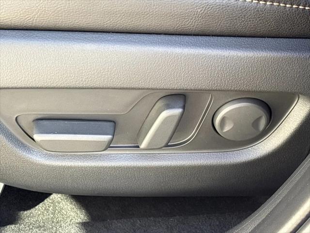 2026 Mazda X-90 3.3 Turbo Select