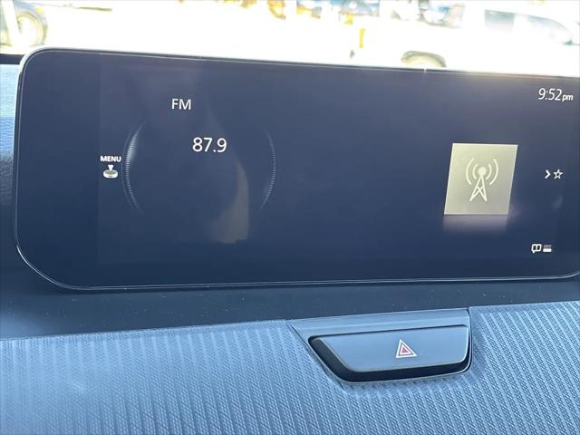 2026 Mazda X-90 3.3 Turbo Select