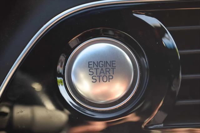 2023 Genesis G70 2.0T RWD