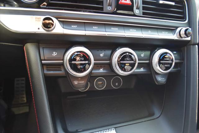 2023 Genesis G70 2.0T RWD