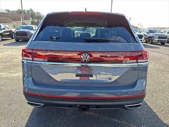 2026 Volkswagen Atlas SE with Technology