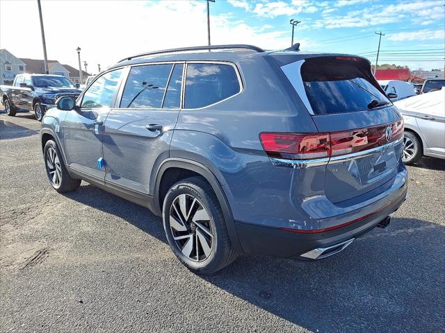2026 Volkswagen Atlas SE with Technology