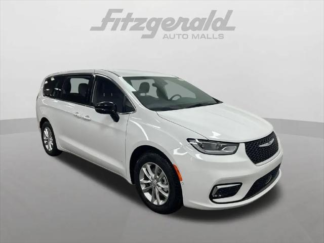 2026 Chrysler Pacifica Select for sale in Clearwater, FL