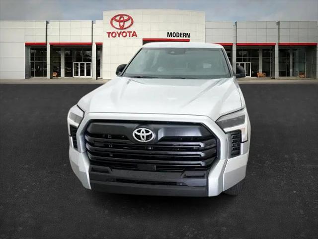 2026 Toyota Tundra SR5 CrewMax 5.5' Bed
