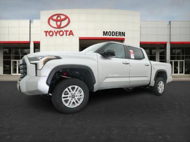 2026 Toyota Tundra SR5 CrewMax 5.5' Bed