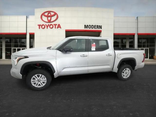 2026 Toyota Tundra SR5 CrewMax 5.5' Bed