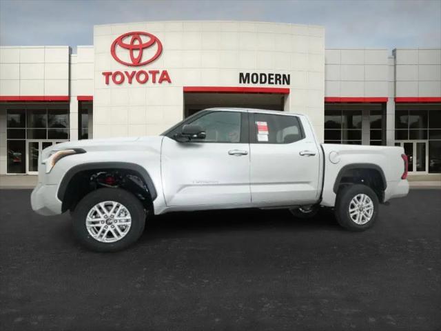 2026 Toyota Tundra SR5 CrewMax 5.5' Bed