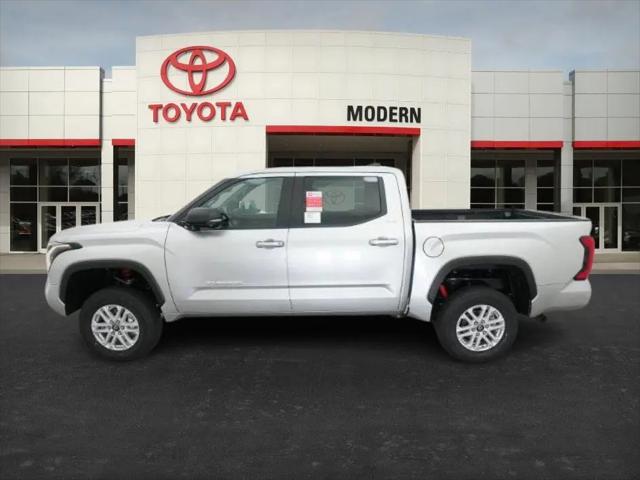 2026 Toyota Tundra SR5 CrewMax 5.5' Bed