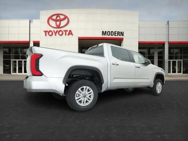 2026 Toyota Tundra SR5 CrewMax 5.5' Bed