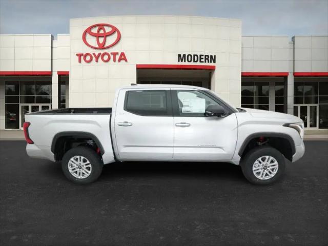 2026 Toyota Tundra SR5 CrewMax 5.5' Bed