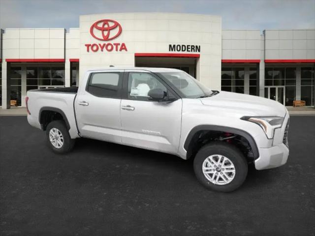 2026 Toyota Tundra SR5 CrewMax 5.5' Bed