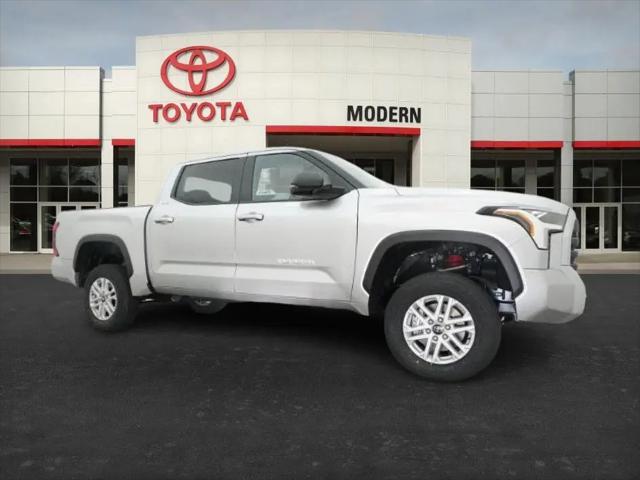 2026 Toyota Tundra SR5 CrewMax 5.5' Bed