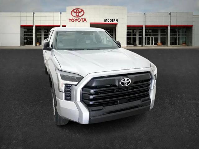 2026 Toyota Tundra SR5 CrewMax 5.5' Bed