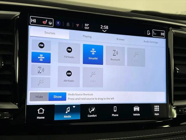 2026 Chrysler Pacifica Select