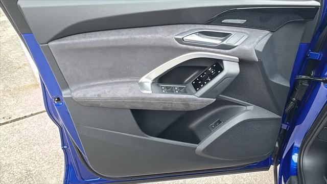 2025 Audi SQ5 Premium Plus TFSI quattro S tronic