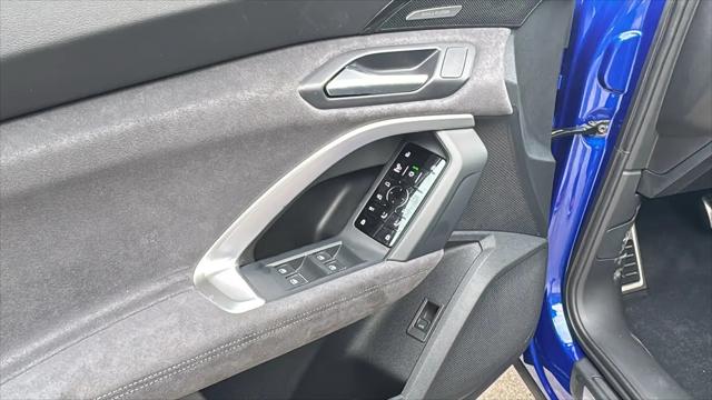 2025 Audi SQ5 Premium Plus TFSI quattro S tronic