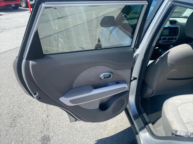 2017 Kia Soul EV Base