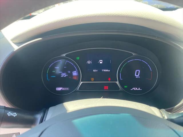 2017 Kia Soul EV Base