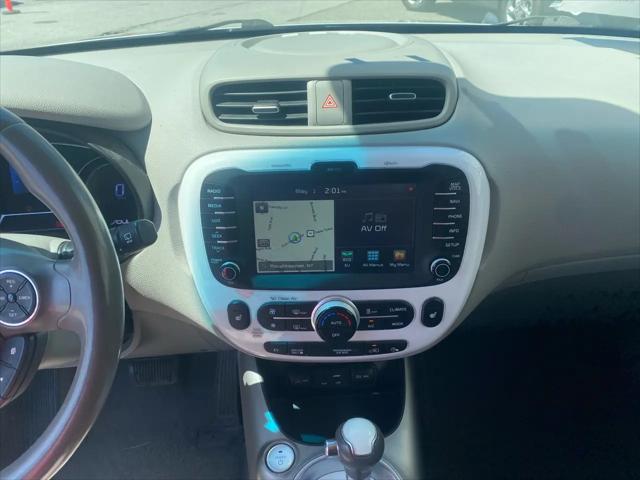 2017 Kia Soul EV Base