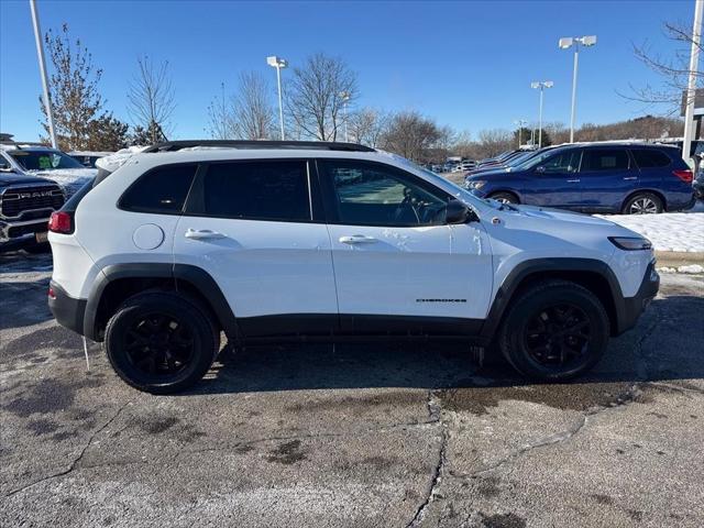 2015 Jeep Cherokee Trailhawk 2015 Jeep Cherokee Trailhawk
