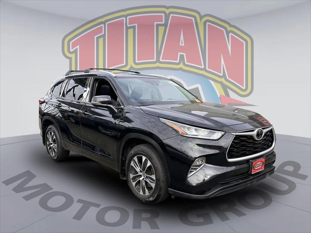 2020 Toyota Highlander XLE's photo