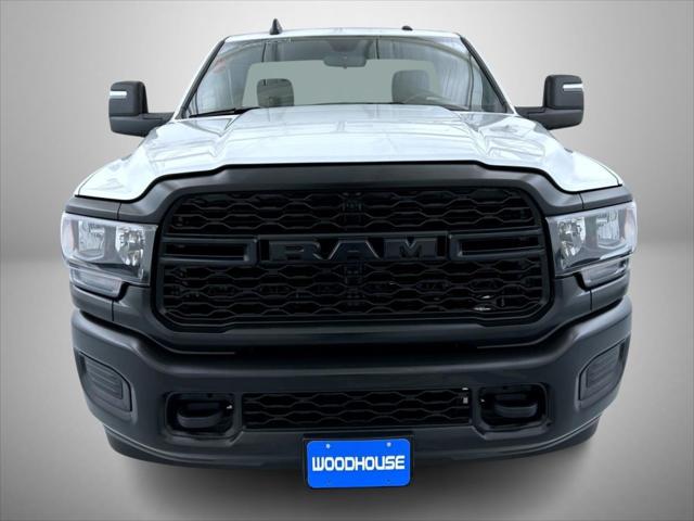 2024 RAM 3500 Tradesman Regular Cab 4x4 8 Box