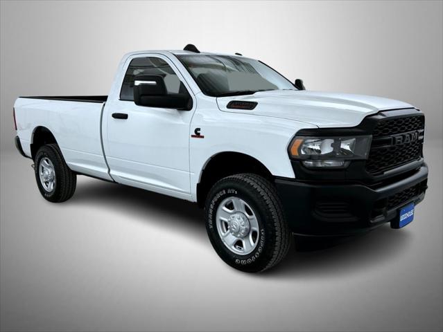 2024 RAM 3500 Tradesman Regular Cab 4x4 8 Box