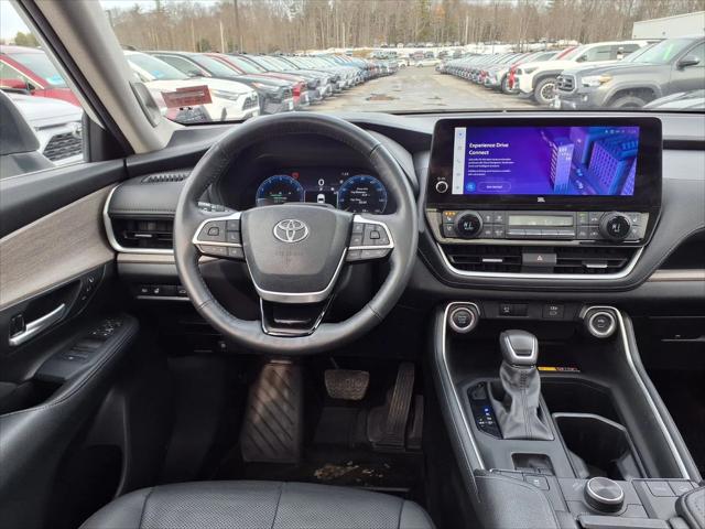 2024 Toyota Grand Highlander Platinum