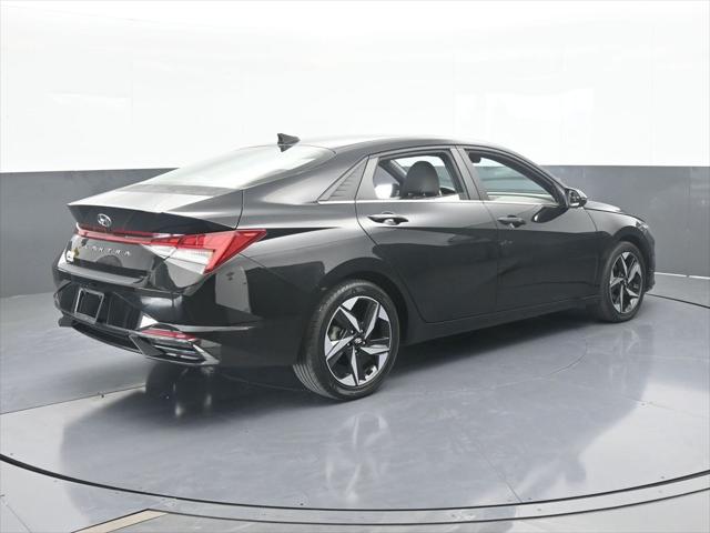 2022 Hyundai Elantra SEL 2022 Hyundai Elantra SEL