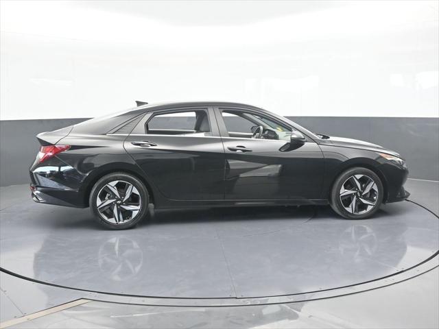 2022 Hyundai Elantra SEL 2022 Hyundai Elantra SEL