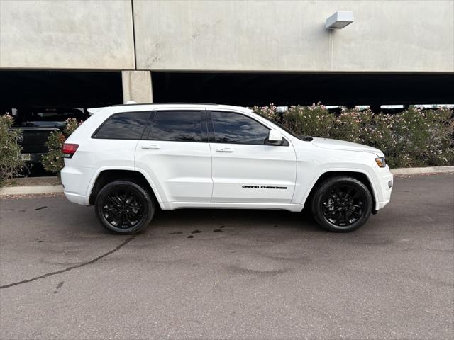 2019 Jeep Grand Cherokee Altitude 4x4 2019 Jeep Grand Cherokee Altitude 4x4