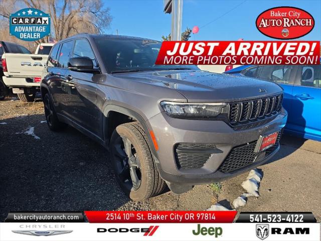 2024 Jeep Grand Cherokee Altitude 4x4 2024 Jeep Grand Cherokee Altitude 4x4