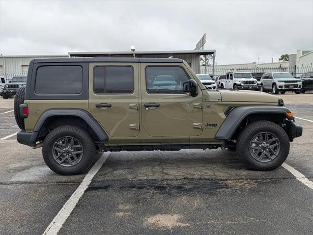 2025 Jeep Wrangler 4-Door Summit 4x4 2025 Jeep Wrangler 4-Door Summit 4x4