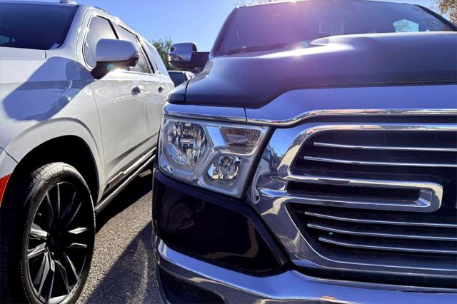 2024 RAM 1500 Laramie Crew Cab 4x2 57 Box 2024 RAM 1500 Laramie Crew Cab 4x2 57 Box