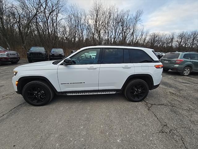 2024 Jeep Grand Cherokee Altitude 4x4 2024 Jeep Grand Cherokee Altitude 4x4