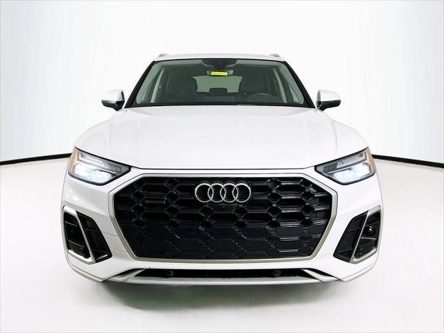 2024 Audi Q5 Premium Plus 45 TFSI S line quattro 2024 Audi Q5 Premium Plus 45 TFSI S line quattro
