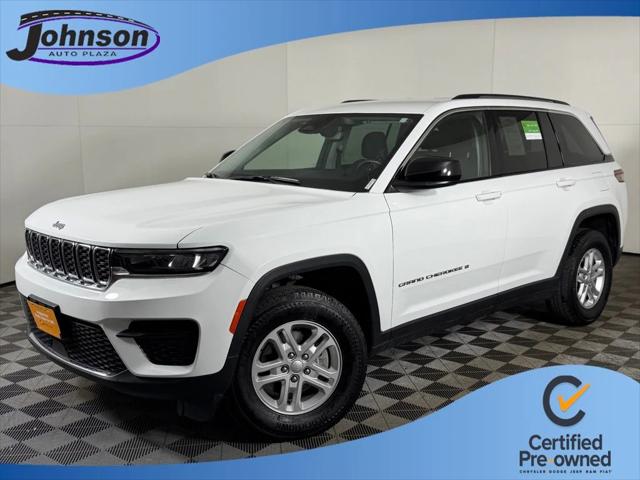 2023 Jeep Grand Cherokee Laredo 4x4 2023 Jeep Grand Cherokee Laredo 4x4