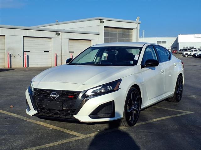 2024 Nissan Altima SR FWD