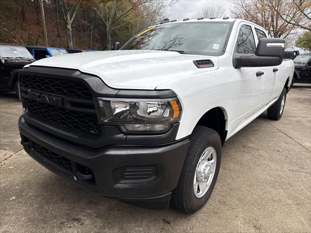 2024 RAM 3500 Tradesman Crew Cab 4x4 8 Box
