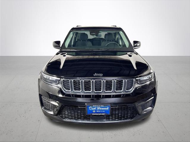 2023 Jeep Grand Cherokee Laredo 4x4