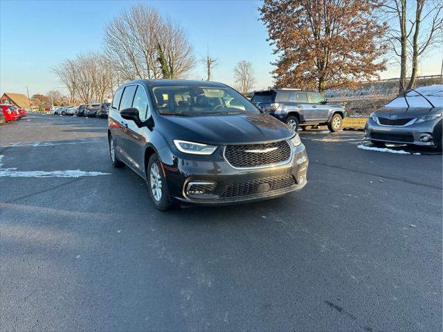 2024 Chrysler Pacifica Touring L 2024 Chrysler Pacifica Touring L