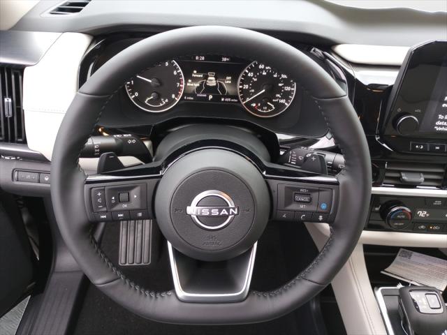 2025 Nissan Pathfinder SL FWD