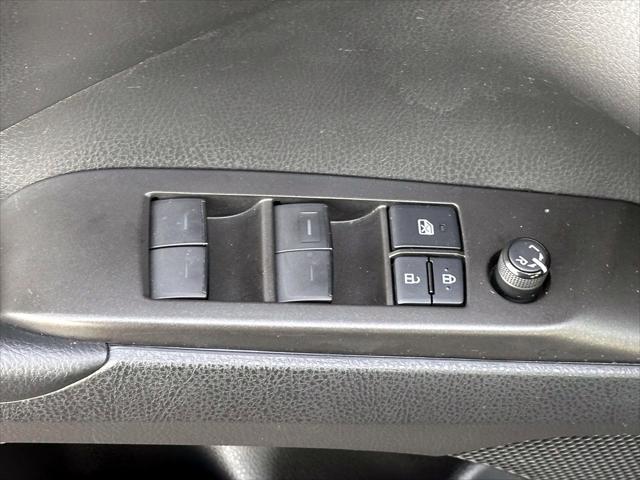 2022 Toyota Camry LE AWD [13]