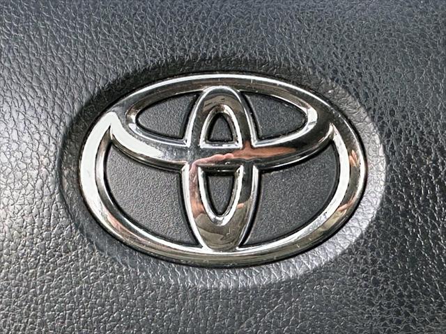 2022 Toyota Camry LE AWD [25]