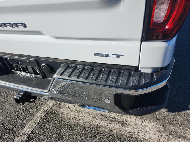 2026 GMC Sierra 1500 Crew Cab, Short Bed, SLT, 4WD