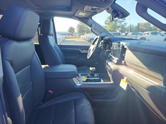 2026 GMC Sierra 1500 Crew Cab, Short Bed, SLT, 4WD
