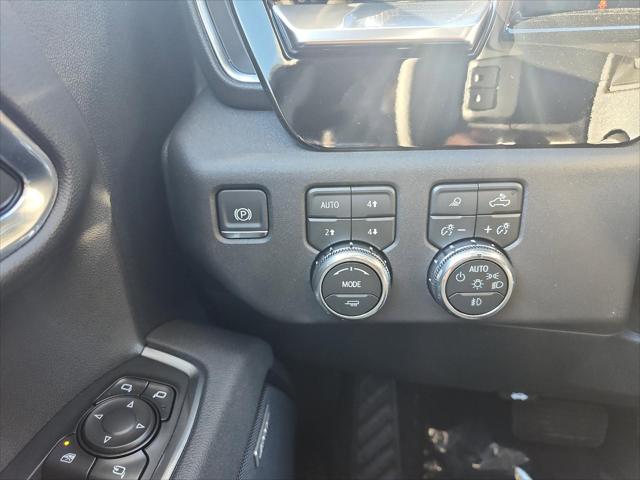 2026 GMC Sierra 1500 Crew Cab, Short Bed, SLT, 4WD
